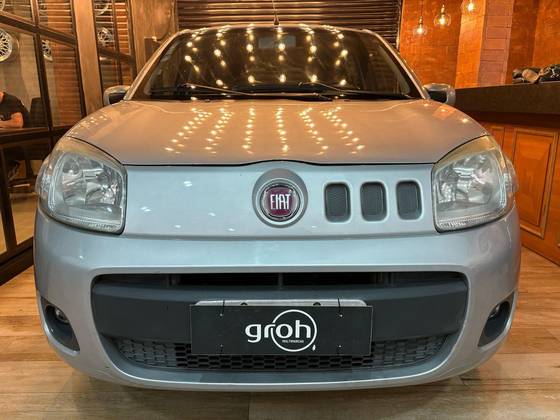 FIAT UNO 1.0 EVO VIVACE 8V FLEX 4P MANUAL FIAT UNO 1.0 EVO VIVACE 8V FLEX 4P MANUAL